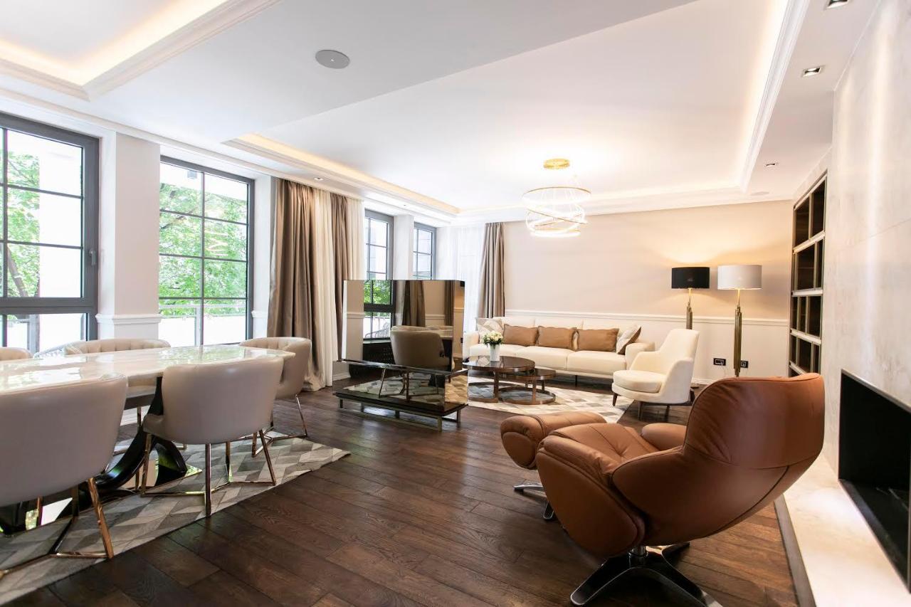 A True Touch Of Luxury Apartment Белград Екстериор снимка